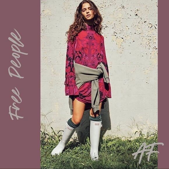 FREE PEOPLE MOCK MINI FLORAL DRESS - Picture 1 of 8